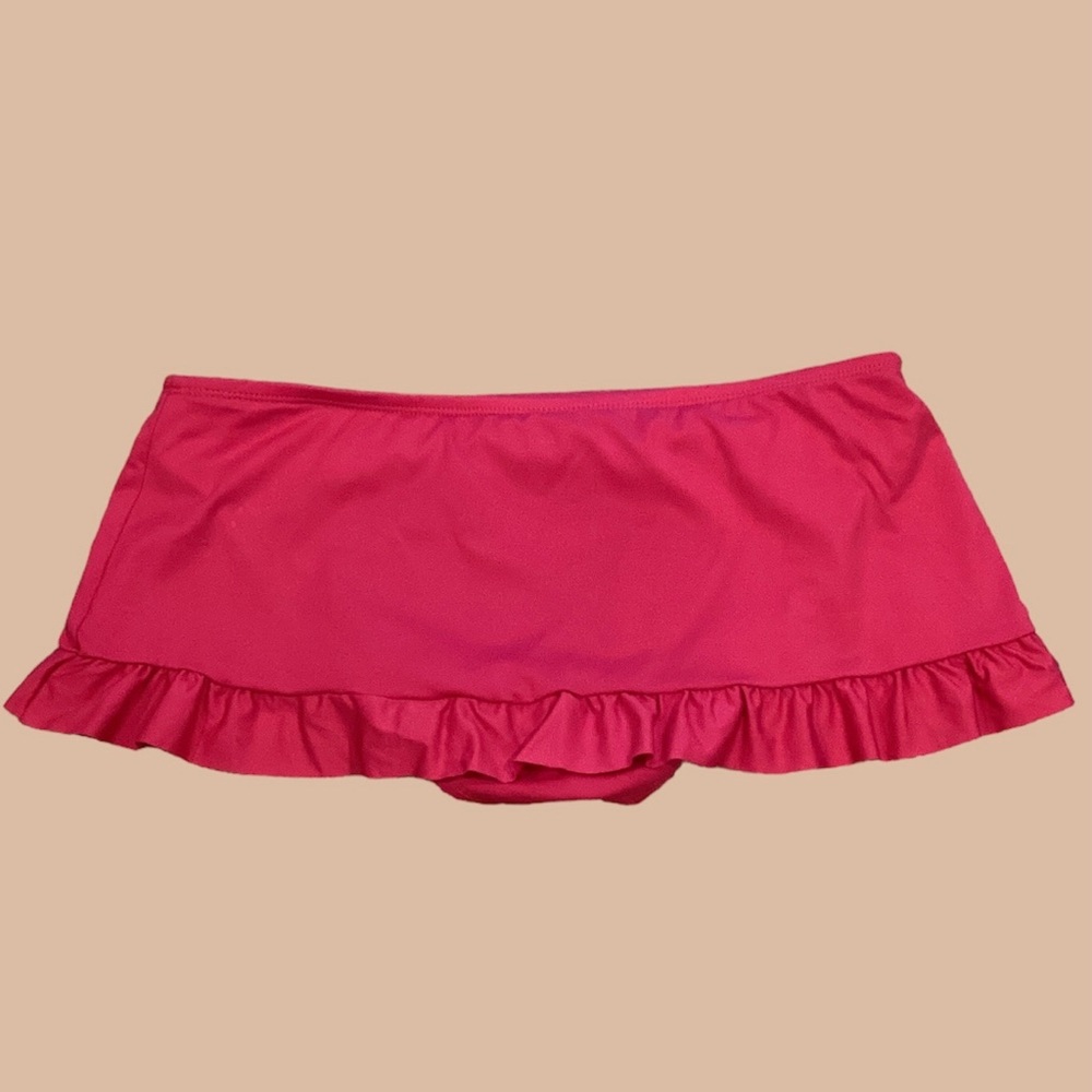 Coral Pink Skirted Swim Bottom, size medium ❤️